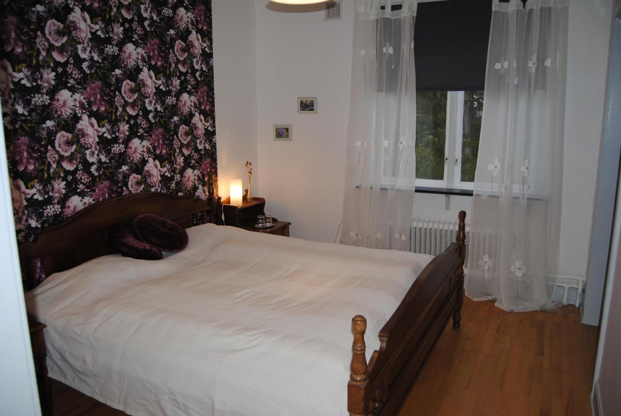 Villa Karlloesa - Bed And Breakfast Målilla المظهر الخارجي الصورة