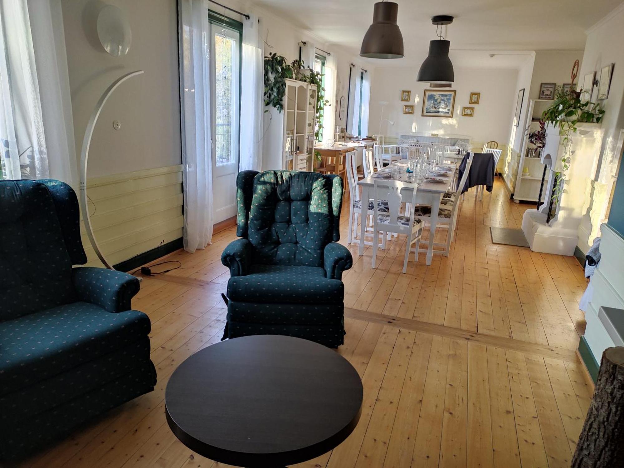 Villa Karlloesa - Bed And Breakfast Målilla المظهر الخارجي الصورة