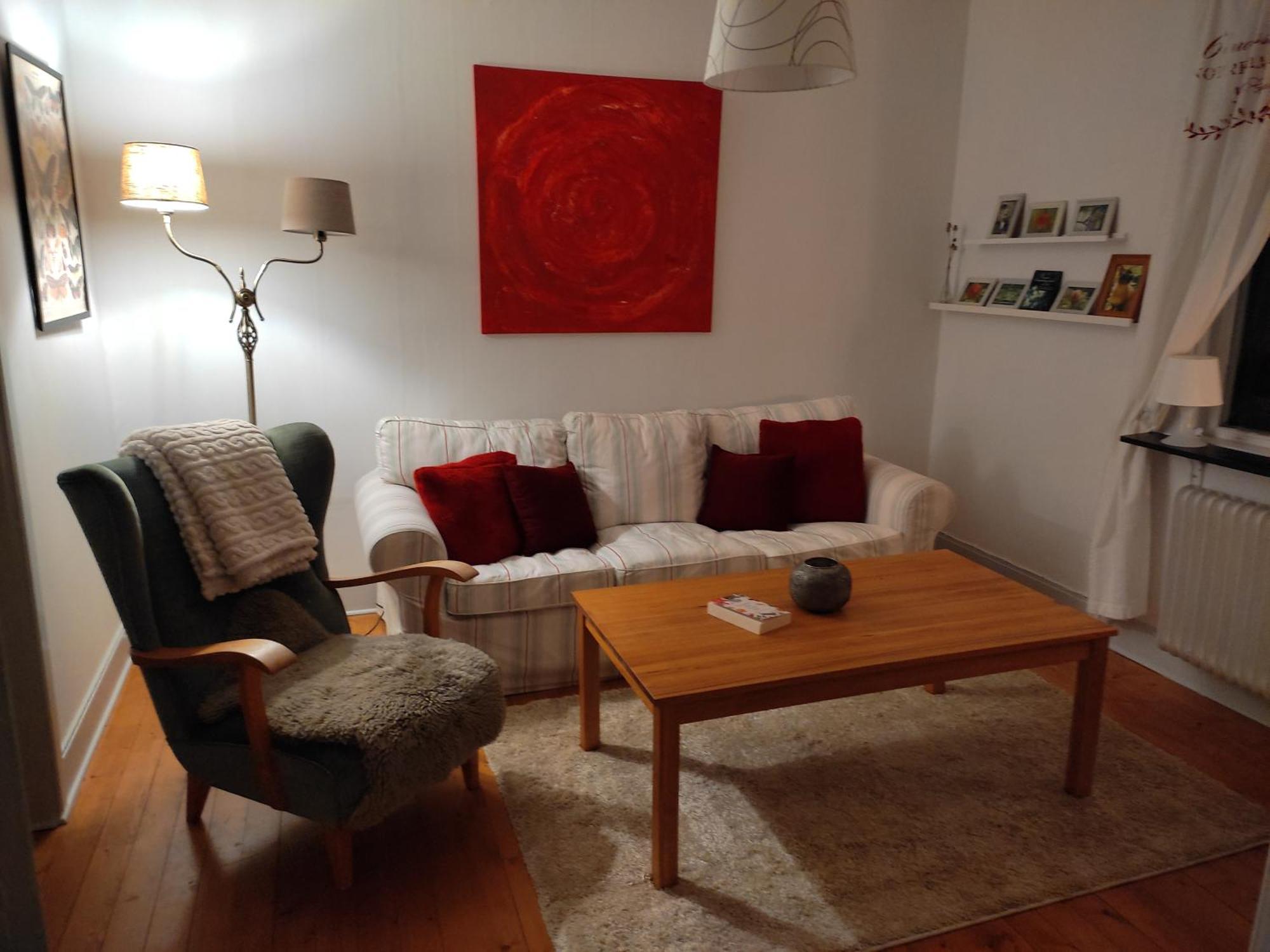 Villa Karlloesa - Bed And Breakfast Målilla المظهر الخارجي الصورة